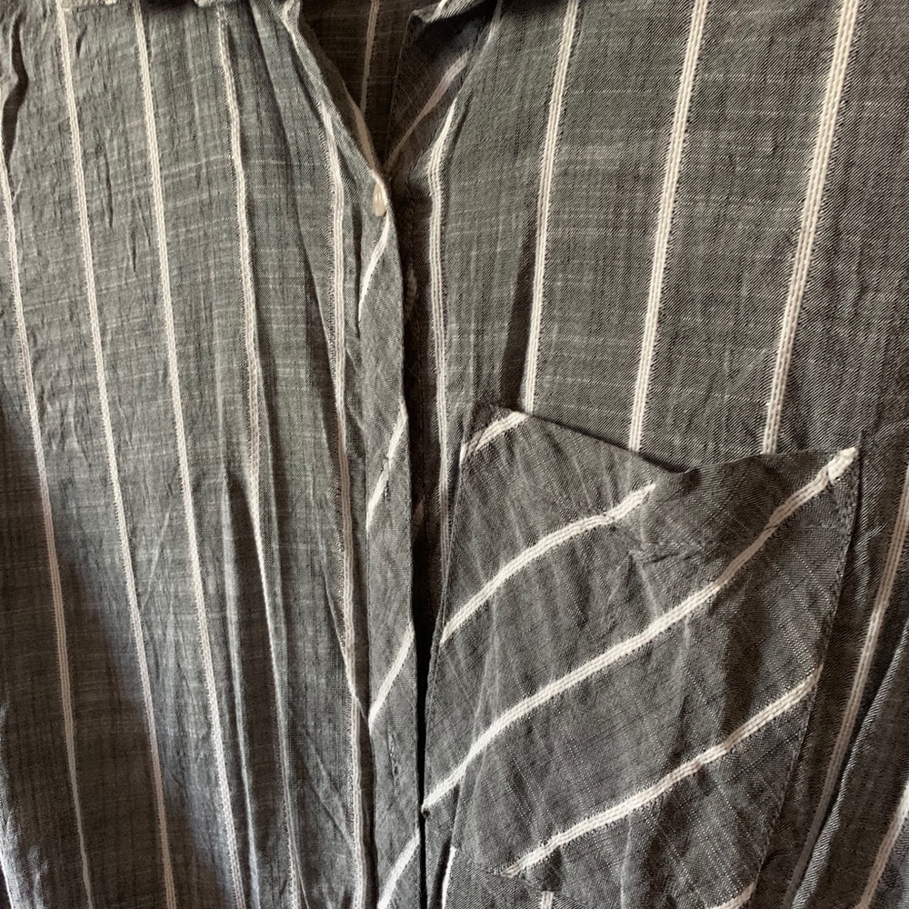 Universal Thread blouse - Picture 2 of 2